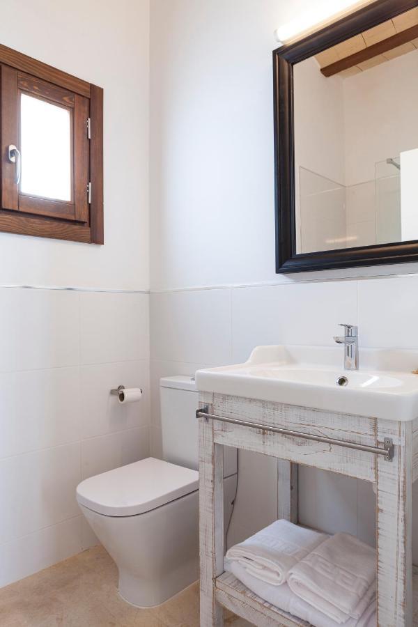 Ad Hoc Vitae Retreats & Health Only Adults Hotel